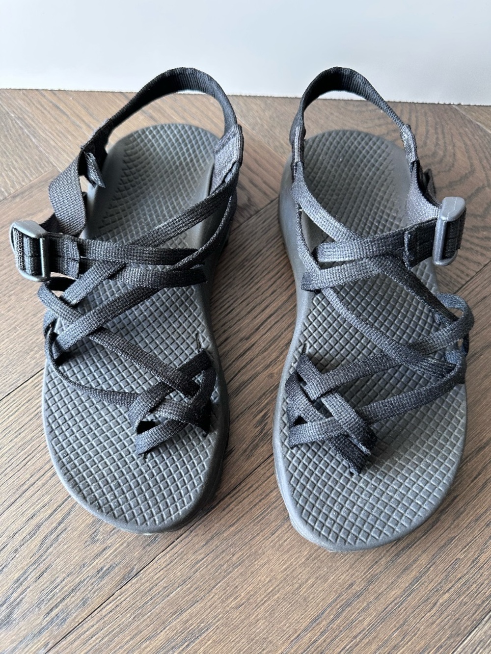 Chaco Classic ZX/2 Black Sandals - 7